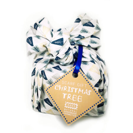 CHRISTMAS TREE SCARF GIFT