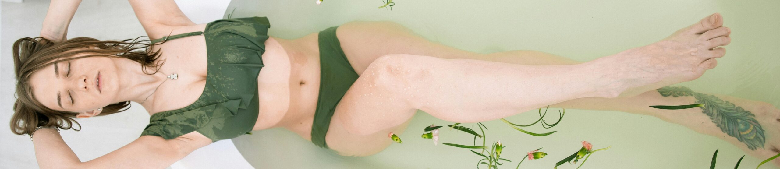 bath-shower-woman